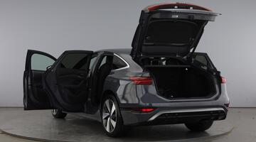 2025 Audi 100kWh S line Auto quattro 5-door (Grey) - Image: 11