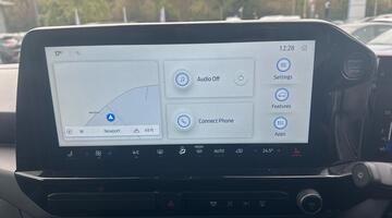 2025 Ford 2.0 320 EcoBlue Titanium Luxe Auto LEuro 6 5-door (Grey) - Image: 7