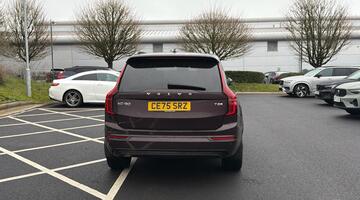 2025 Volvo 2.0 T8 18.8kWh Ultra Dark Auto 4WD Euro 6 5-door (Red) - Image: 10