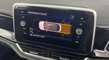 2025 Volkswagen TSI R-Line DSG 2WD Euro 6 2-door (Black) - Image: 15