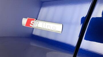 2025 Audi 1.0 TFSI 30 S line Sportback S Tronic Euro 6 5-door (Blue) - Image: 35