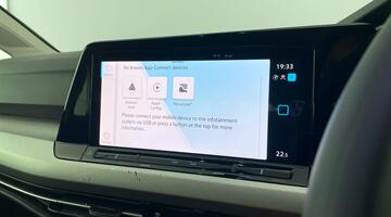 2023 Volkswagen TSI Life Euro 6 5-door (Blue) - Image: 22