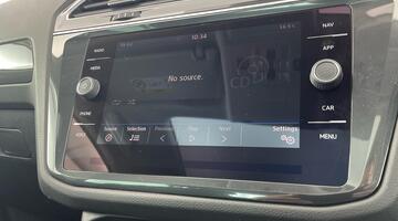 2018 Volkswagen 2.0 TSI SEL DSG 4Motion Euro 6 5-door (White) - Image: 23