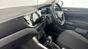 2025 Volkswagen 1.0 TSI Match DSG Euro 6 5-door (White) - Image: 2