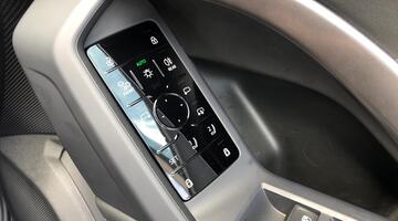 2025 Audi 2.0 TDI Launch Edition S Tronic quattro Euro 6 5-door (Black) - Image: 30