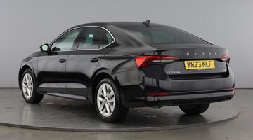 2023 Škoda TSI e-TEC MHEV SE L DSG Euro 6 5-door (Black) - Image: 3