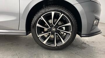 2025 Škoda 1.0 TSI Monte Carlo Edition Euro 6 5-door (Grey) - Image: 5