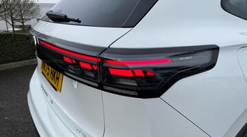 2025 Volkswagen ETSI MHEV Match DSG Euro 6 5-door (White) - Image: 38