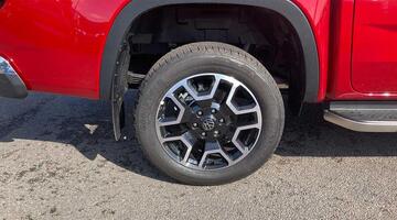 2025 Volkswagen 2.0 TDI Style Auto 4Motion Euro 6 4-door (Red) - Image: 15