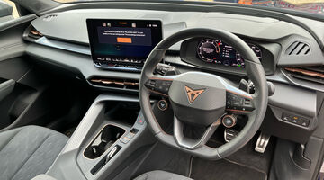 2025 CUPRA EHybrid 25.8kWh V2 DSG Euro 6 5-door (Blue) - Image: 6