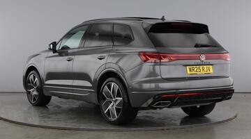 2025 Volkswagen 3.0 TDI V6 Black Edition Tiptronic 4Motion Euro 6 5-door (Grey) - Image: 3