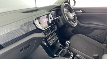 2023 Volkswagen 1.0 TSI Black Edition Euro 6 5-door (White) - Image: 2