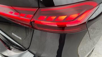 2025 Audi 100kWh S line Auto quattro 5-door (Black) - Image: 29