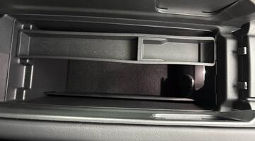 2025 Volkswagen ETSI MHEV R-Line DSG Euro 6 5-door (Grey) - Image: 15