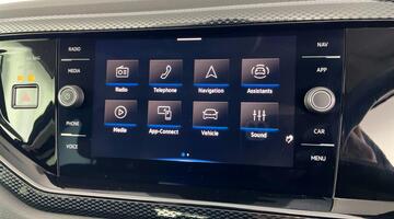 2025 Volkswagen 1.0 TSI Match Euro 6 5-door (Grey) - Image: 18