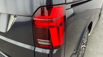 2020 Volkswagen 2.0 TDI Executive DSG Euro 6 5-door (Blue) - Image: 34