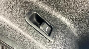 2025 Audi TFSI CoD 35 Black Edition S Tronic Euro 6 5-door (White) - Image: 20