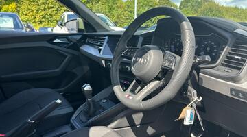 2025 Audi 1.0 TFSI 30 S line Sportback Euro 6 5-door (Green) - Image: 15