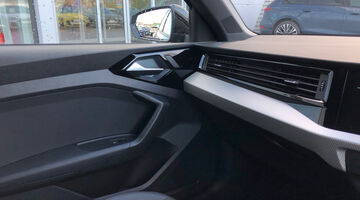 2025 Audi TFSI 35 S line Sportback S Tronic Euro 6 5-door (Black) - Image: 33