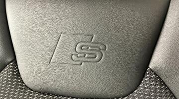 2025 Audi 1.0 TFSI 30 S line Sportback S Tronic Euro 6 5-door (Black) - Image: 35