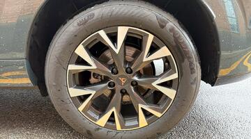 2025 CUPRA EHybrid 25.8kWh V1 DSG Euro 6 5-door (Blue) - Image: 10