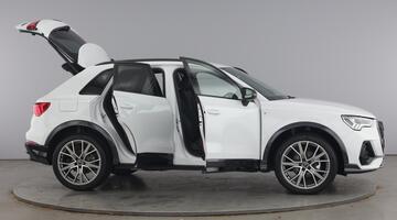 2025 Audi TFSI CoD 35 Black Edition S Tronic Euro 6 5-door (White) - Image: 10