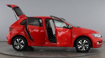 2021 Volkswagen 1.0 EVO Match Euro 6 5-door (Red) - Image: 10