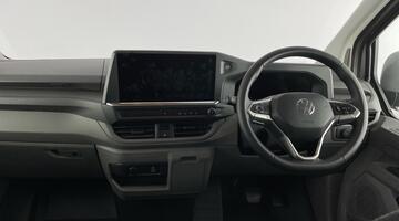 2025 Volkswagen T32 65kWh Commerce Pro Kombi Auto LWB 5-door (Grey) - Image: 8