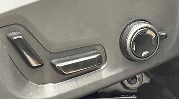 2024 Volvo 2.0h T8 18.8kWh Ultra Black Edition Auto Euro 6 5-door (Black) - Image: 28