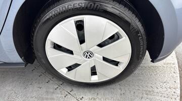 2021 Volkswagen Pro Performance 58kWh Tech Auto 5-door (Blue) - Image: 33