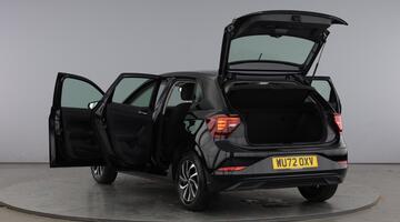 2022 Volkswagen 1.0 EVO Life Euro 6 5-door (Black) - Image: 11