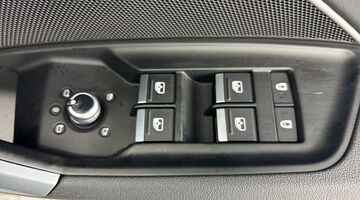 2025 Audi TFSI 30 S line S Tronic Euro 6 4-door (Grey) - Image: 19