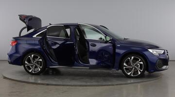 2025 Audi TFSI 35 S line S Tronic Euro 6 4-door (Blue) - Image: 10