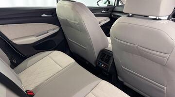 2023 Volkswagen TSI Style Euro 6 5-door (White) - Image: 28