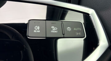 2025 Audi TFSI CoD 35 S line S Tronic Euro 6 5-door (Black) - Image: 21