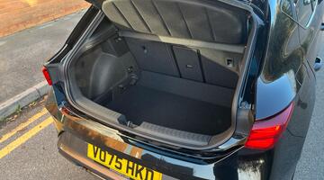 2025 CUPRA ETSI V2 DSG Euro 6 5-door (Black) - Image: 33