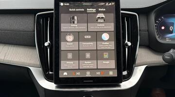 2025 Volvo 2.0 T8 18.8kWh Ultra Dark Auto 4WD Euro 6 5-door (Black) - Image: 64