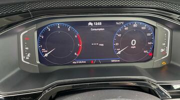 2022 Volkswagen 1.0 TSI Life Euro 6 5-door (Grey) - Image: 12