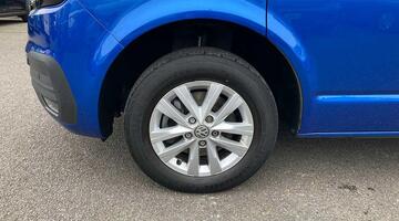 2023 Volkswagen 2.0 TDI T30 Highline FWD SWB Euro 6 5-door (Blue) - Image: 10