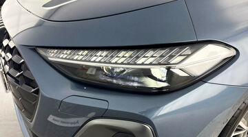 2025 Audi 2.0 TFSI S line S Tronic Euro 6 5-door (Blue) - Image: 38