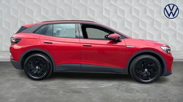 2022 Volkswagen Pure 52kWh Life Auto 5-door (Red) - Image: 4