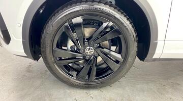 2025 Volkswagen TSI Black Edition Euro 6 5-door (White) - Image: 38