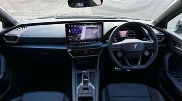 2025 CUPRA ETSI Shadow Edition DSG Euro 6 5-door (Blue) - Image: 8