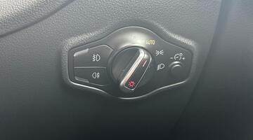 2016 Audi 2.0 TDI S line Plus S Tronic quattro Euro 6 5-door (Grey) - Image: 32