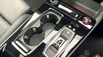 2025 Audi 100kWh S Edition 1 Sportback Auto quattro 5-door (Grey) - Image: 23