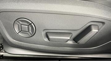 2025 Audi 2.0 e-hybrid5.9kWh Edition 1 S Tronic quattro Euro 6 5-door (Green) - Image: 38