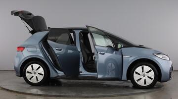 2022 Volkswagen Pro Performance 58kWh Family Auto 5-door (Multicolour) - Image: 10