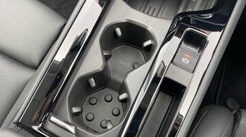 2025 Škoda 2.0 TDI SE L DSG Euro 6 5-door (Yellow) - Image: 17