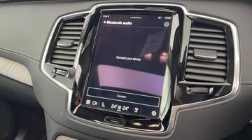 2024 Volvo 2.0 B5 MHEV Plus Auto 4WD Euro 6 5-door (Grey) - Image: 32