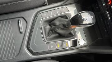 2023 Volkswagen TSI 13kWh R-Line DSG Euro 6 5-door (White) - Image: 30